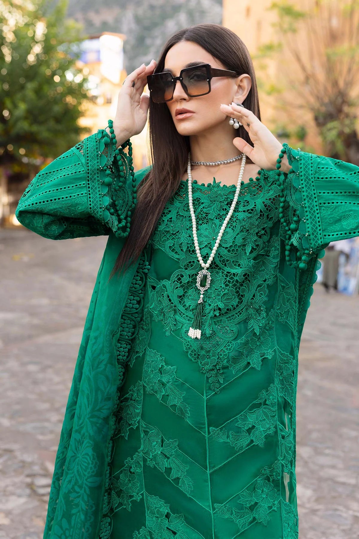 3 Piece Embroidered Lawn Suit | D-2508-B