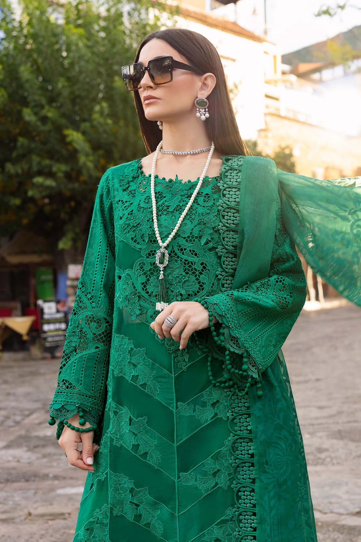 3 Piece Embroidered Lawn Suit | D-2508-B