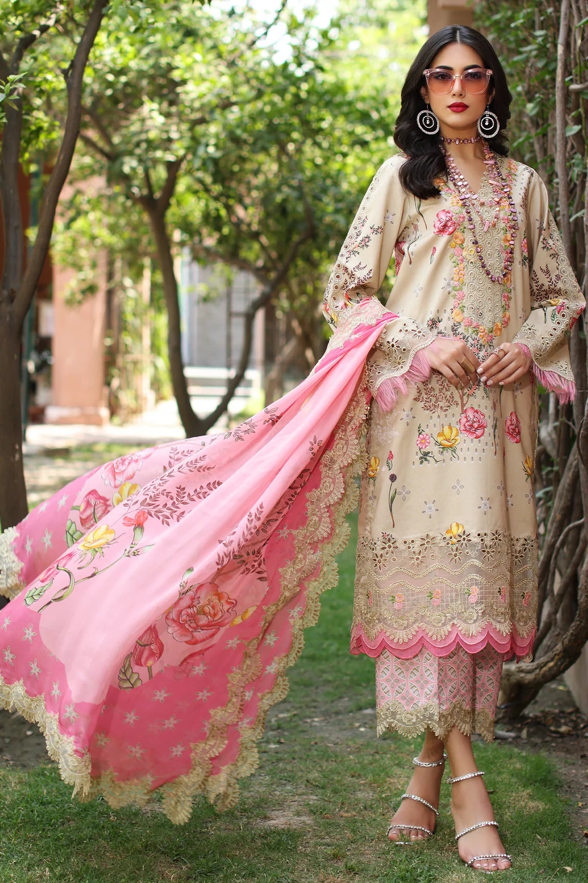 Chrizma Combination - 3-PC Embroidered Lawn Collection CCS-4-19