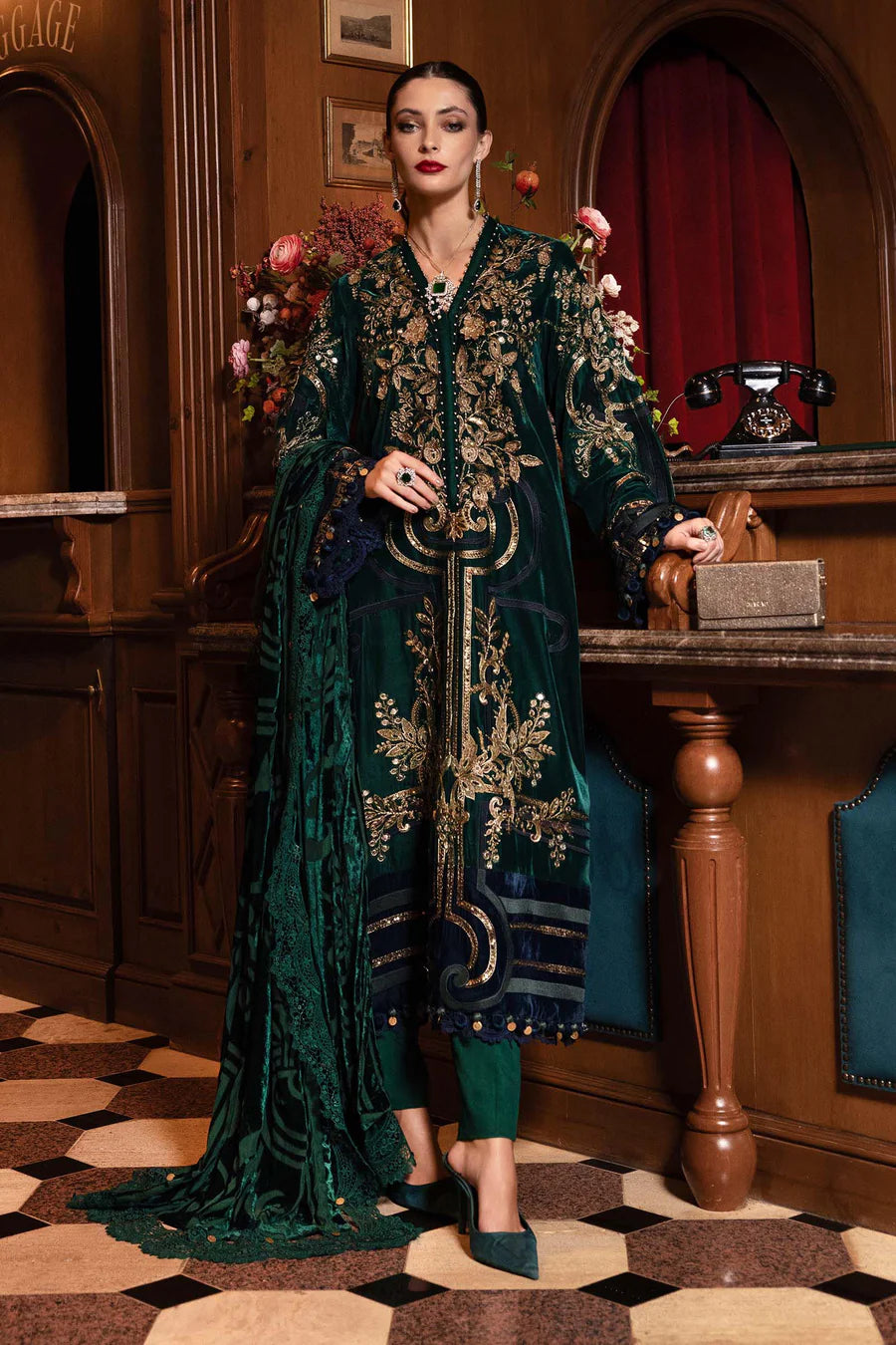 Shop MARIA B Winter Luxe 2025 WL-1302 | Luxurious Winter Suits for Women | Tayaba