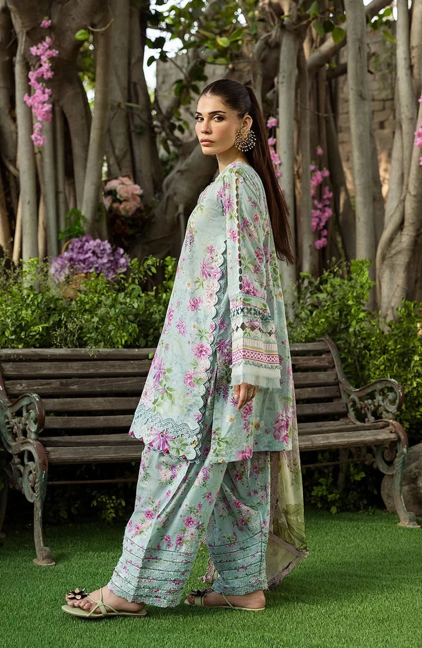 Elaf Printed Lawn 3 Piece Suit - ECD-3B FLORAL CHARM - EL25PRN - Green - Summer Collection