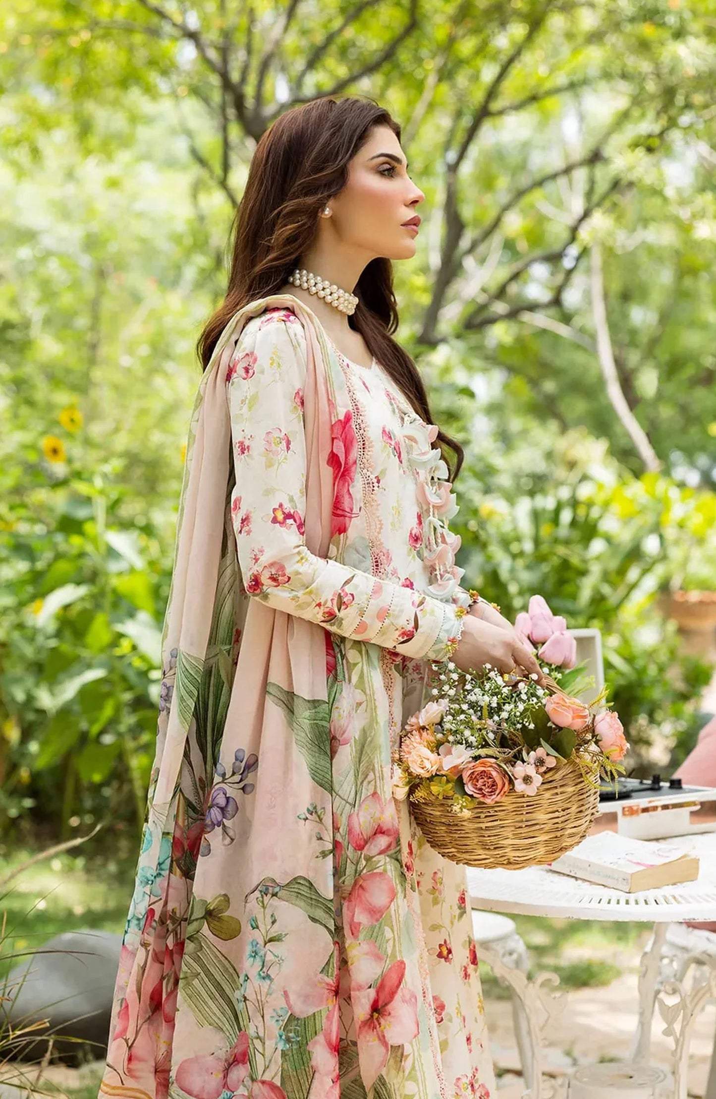 Elaf Printed Lawn 3 Piece Suit - ECD-2A IVORY PEONY - EL25PRN - Fawn - Summer Collection