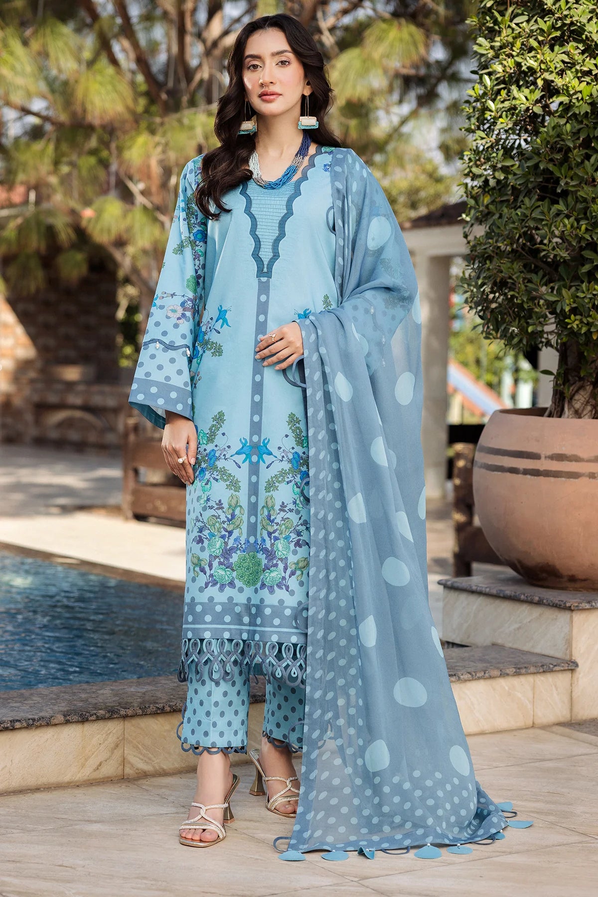 Shop 3-PC Unstitched Printed Lawn Collection CP5-09 | Stylish & Trendy